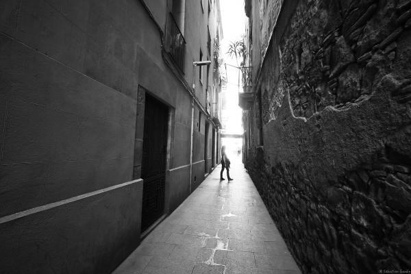 ruelle barcelone by Sébastien Gaudin